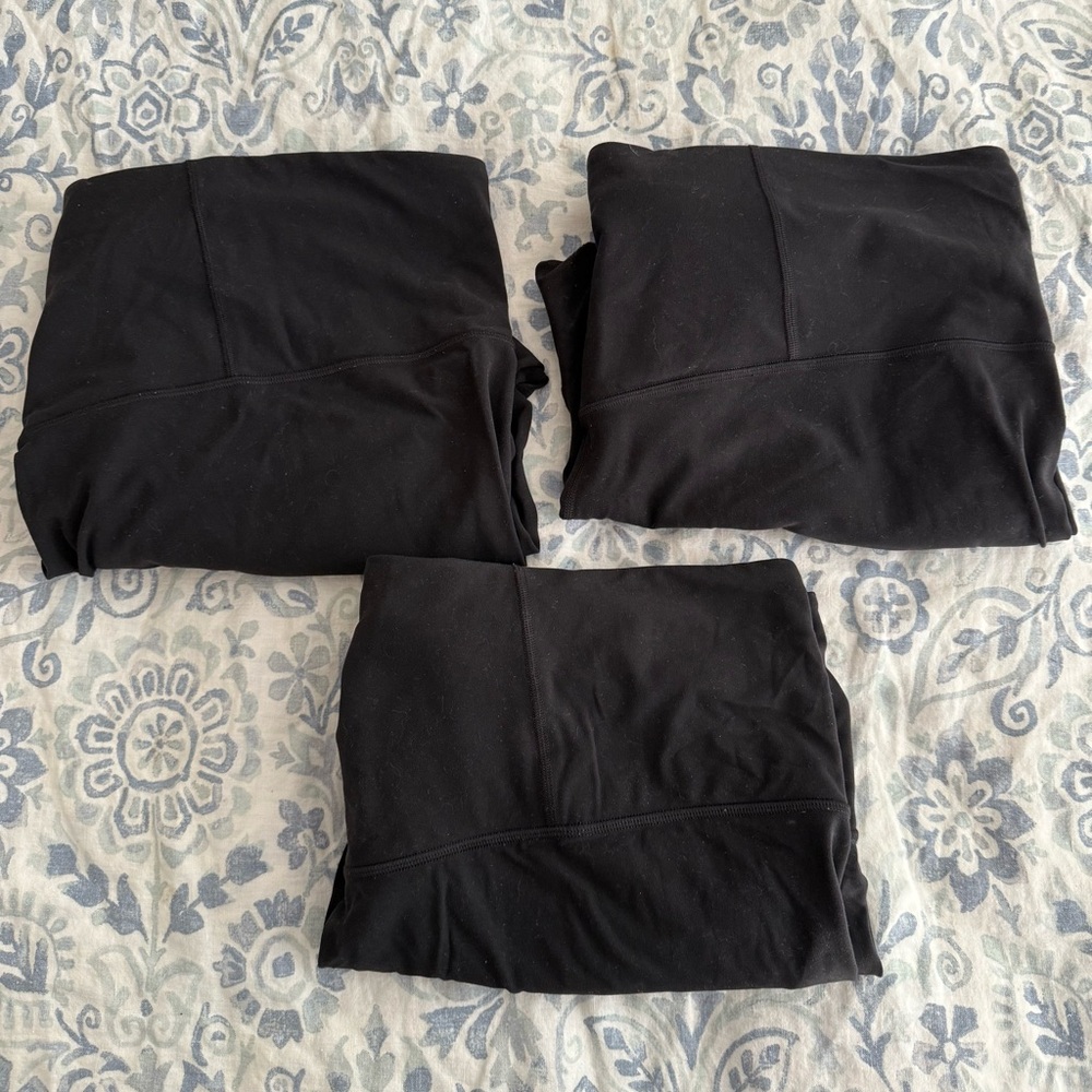 Athleta 7/8 black leggings